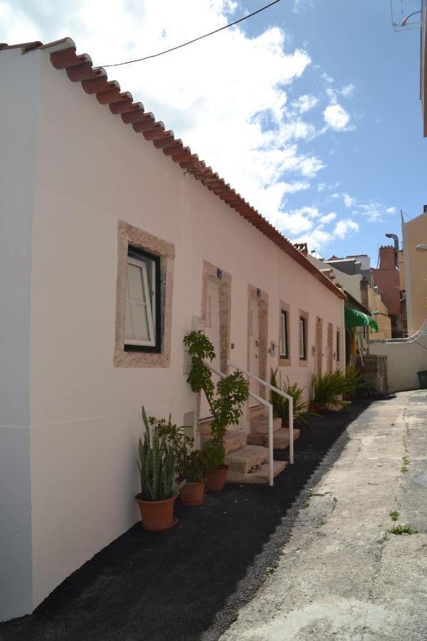 Classic Lisbon Homes: Bright & Central In Belem Extérieur photo